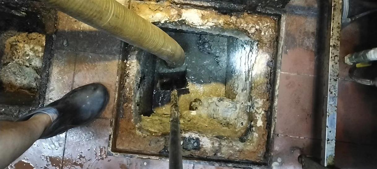 大通污水池清理一般都有毒气，怎么预防中毒呢？